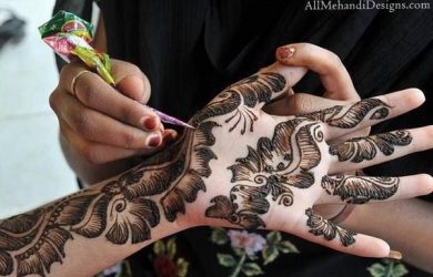 Front Hand Easy and Simple Mehndi Designs (henna) for Eid