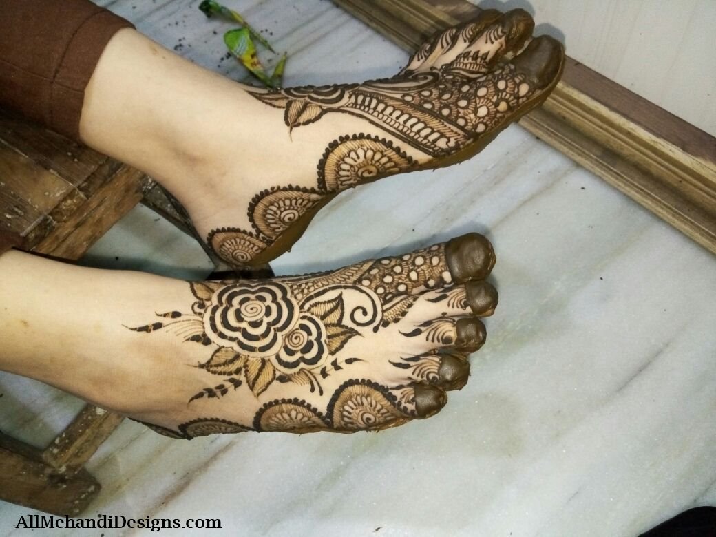 Feet Mehndi Designs Simple Feet Mehndi Designs Easy Feet Mehndi Designs Feet Mehndi Designs Images Feet Mehndi Designs for Bridal Feet Mehndi Designs 2017 Feet Mehndi Designs Photos mehndi designs for foot and legs mehndi designs for feet arabic pair ki mehndi design foot mehndi design free download Foot Mehndi Designs Foot Mehndi Designs Latest Simple Foot Mehndi Designs Easy Foot Mehndi Designs Foot Mehndi Designs Images Foot Mehndi Designs for Bridal 1000+ Easy Foot Mehndi Designs - Simple Feet Henna Patterns Get 1000+ Latest Simple and Easy Foot Mehndi Designs Images. Latest Bridal and Arabic Feet Henna Designs Photos 2017 are Beautiful.